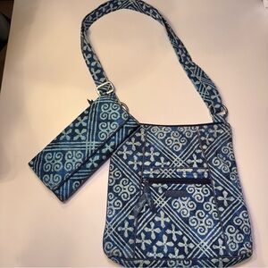 VERA BRADLEY Hipster Crossbody Bag Purse CUBAN TILES Retired With Wallet Blue